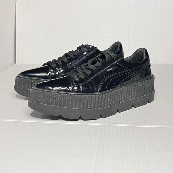 Stylish Women's Black Platform Sneakers - Picture 6 of 13